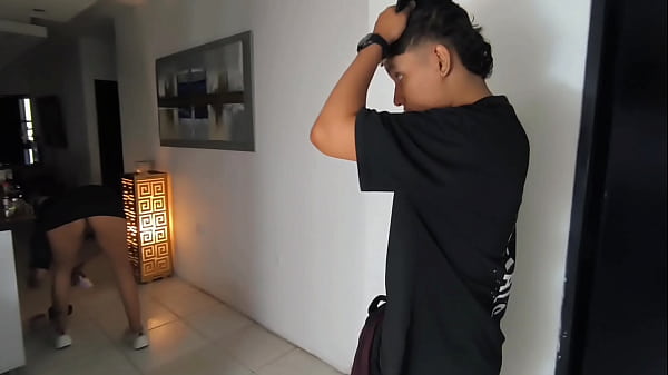 Madrastra Furiosa me golpea.