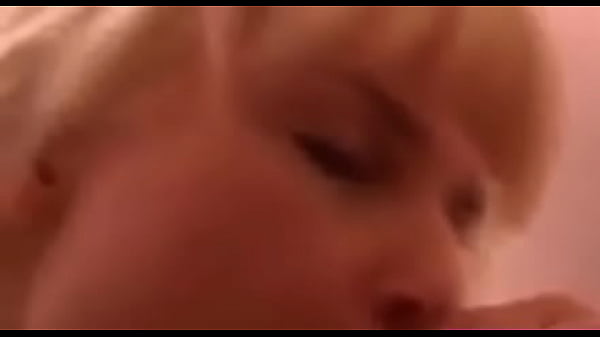 blonde and her perfect blowjob