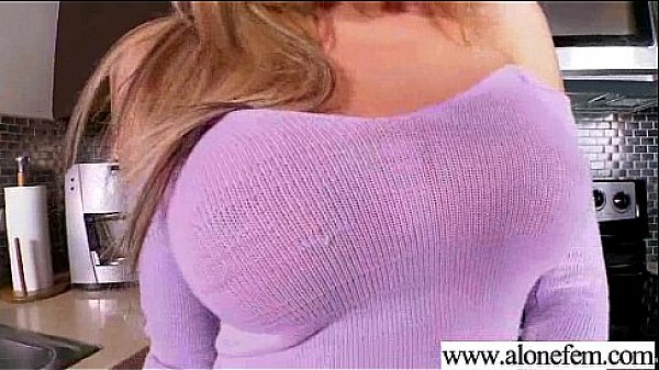 Hot Amateur Girl Insert In Her Holes Things (angela sommers) vid-02