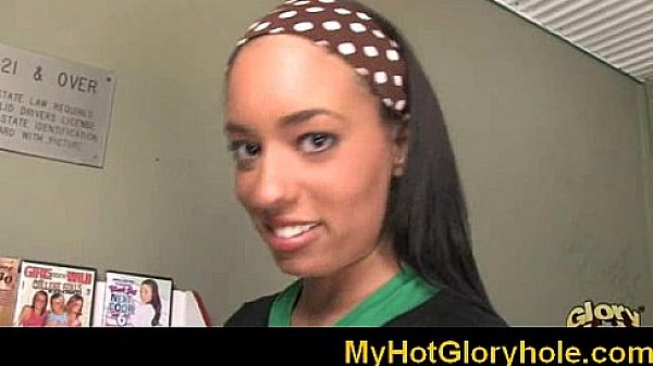 Gloryhole ebony slut blowjob 