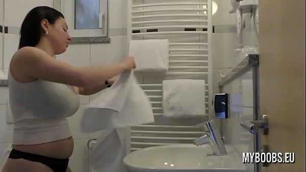 Huge tits babe Amanda Talia boobs play in her bed and her private bathroom 