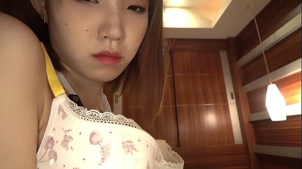 オジサンに買われてしまったJKの「かりん」ちゃん。かりんちゃん　Cカップ　バスケ部　素人女子校生 スレンダー 制服 ハメ撮り 美女 顔射  