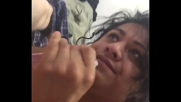 sucking white cock / chupando verga a mi amigo