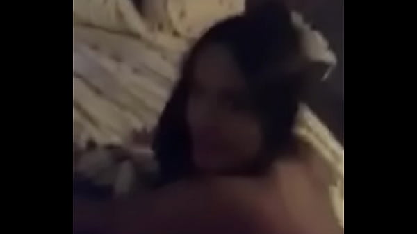 Dando gostoso de quatro