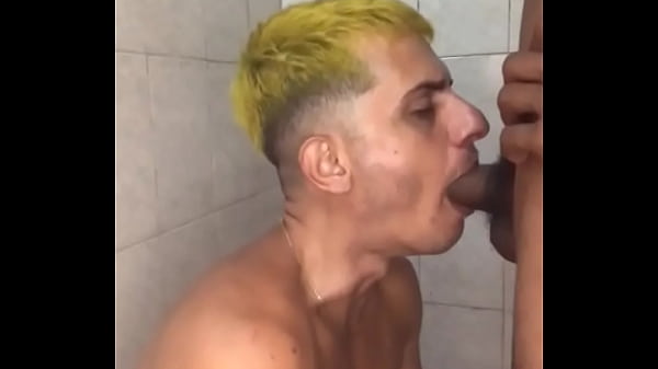 Grindr Cruising - pica reta, grande e grossa do mlk posturado