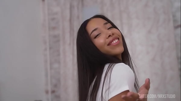 Piss on skinny babes in pajamas Lia and Kitty ! Hot Group   strapon show