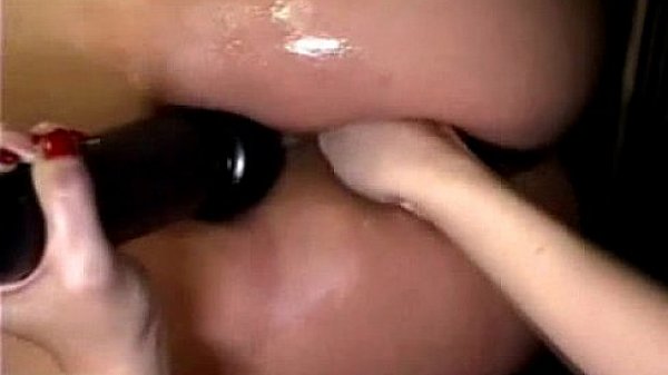 Sumissive Teen Gets Chained Up! 