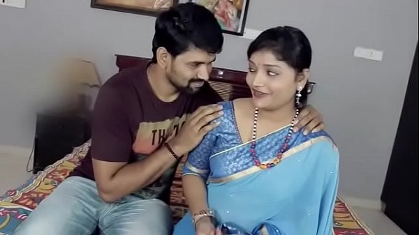 Aunty romance with BoyFriend