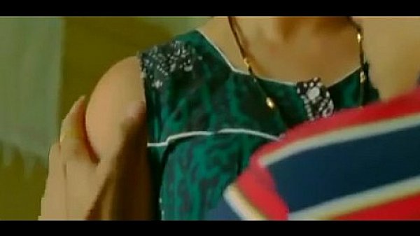 Sai Tamhankar hot scene in Hunterr 2015