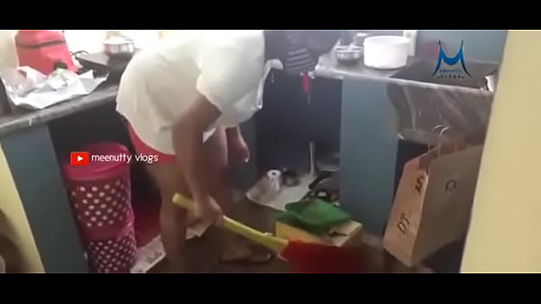 Hot Indian cleavage malayalam clear audio  