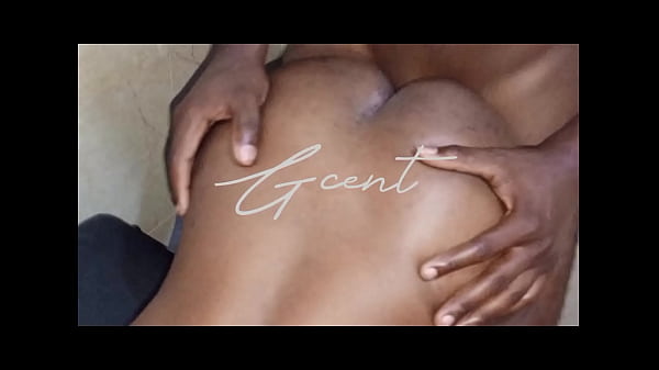 One more doggy with Vero inside bathroom