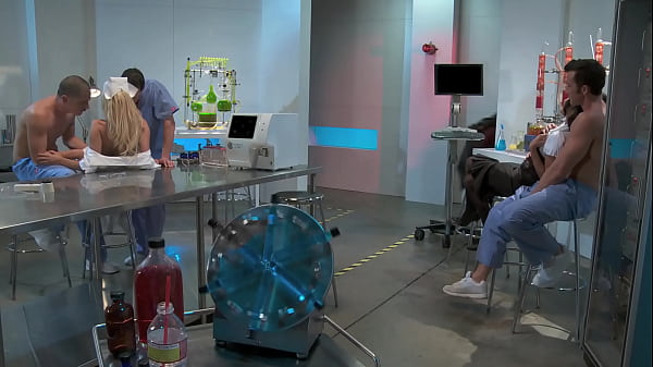 The Jokester And Batfuck Lead A Wild Orgy With Batchick And Hoards Of Sluts