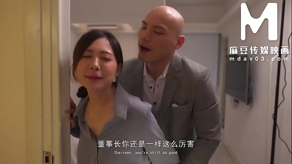 Help your dad fulfil his erotic wishes with ModelMedia