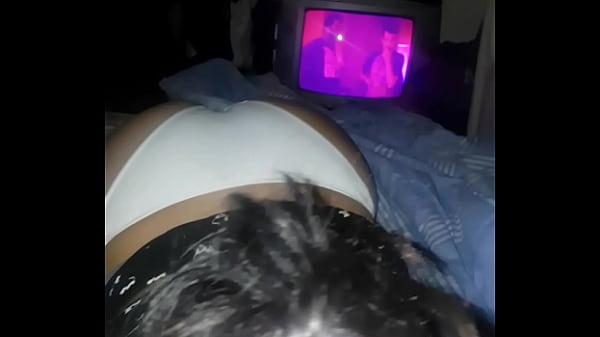 abusiva28 sacando leche