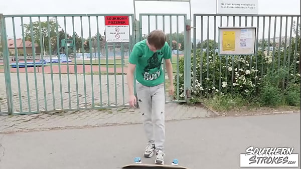 Bottom Twink Ass Pounded After Blowjob  