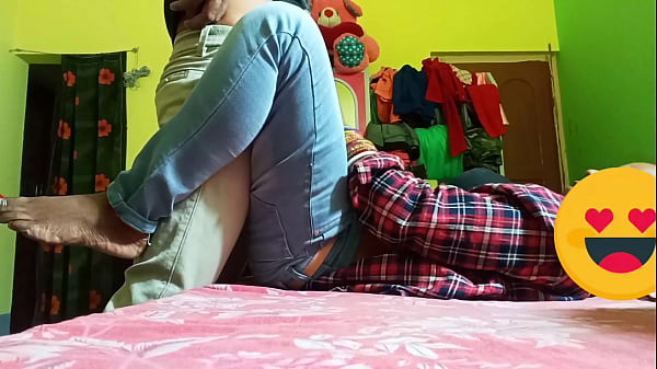 Indian cute girl fucked by stranger full fucking close up with clear hindi audio desi porn sex VIDEO 