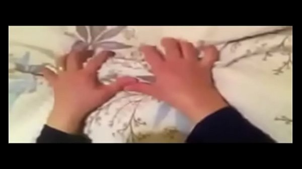 بتدخل الحمام تاخد ar