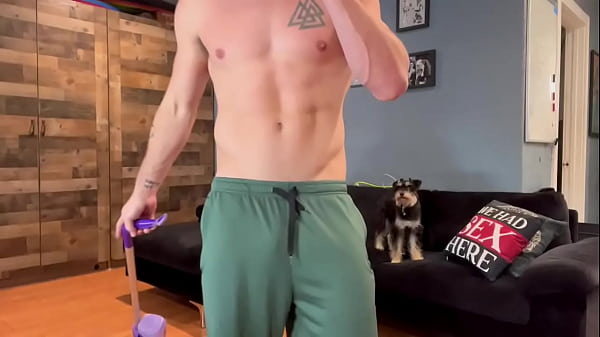 &ldquo;Naked housework&rdquo;