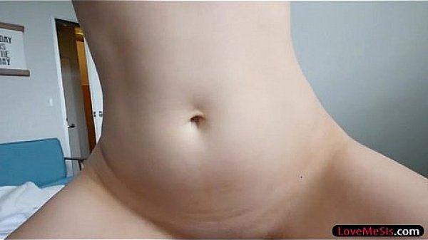 Lovely stepsis Zoe Parker gets her pussy screwed on the bed