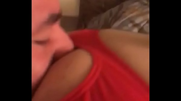 Gringo de Grinder me coge a pelo en mis vacaciones en USA 