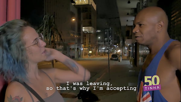 50 tinha - Puta de rua dando o cuzinho por cinquenta reais anal