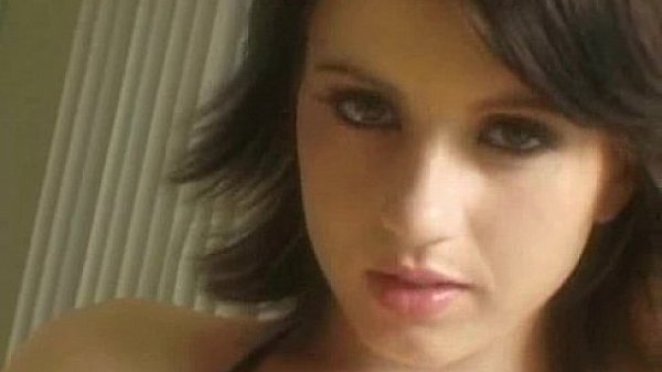 Unwrapping-Young-Lexi  