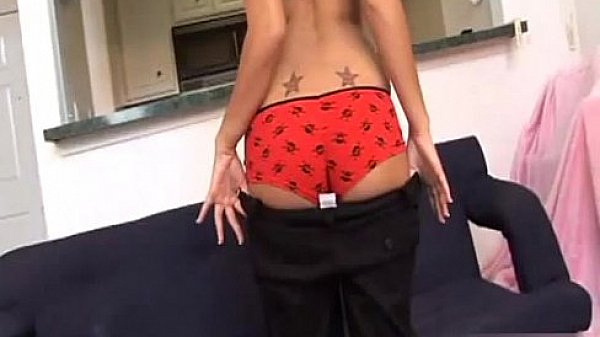 Presley Maddox doesnt care whose watching  all sh