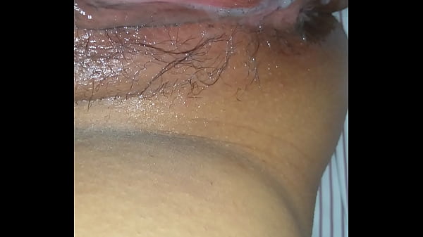 Con la leche adentro, se viene junto conmigo bien rico 