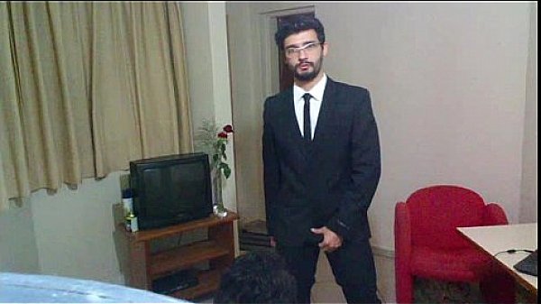 passivo chupando pauz&atilde;o do carinha 