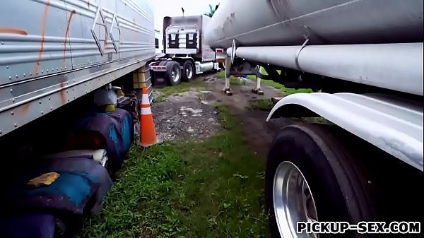 Skanky Czech babe gets her pussy rammed