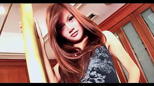 Skinny Femboy Masturbating