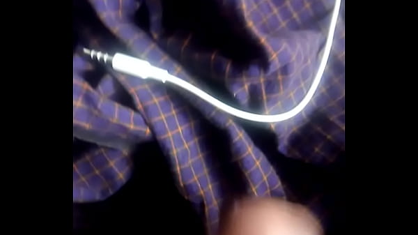 Asian Dick shaking and riding