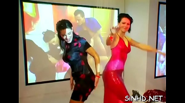 Lusty darlings and hunks are sharing their lusty fuck holes