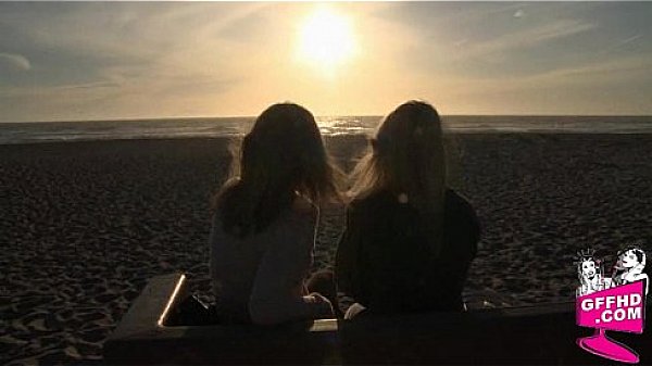 Lesbian desires 1010 