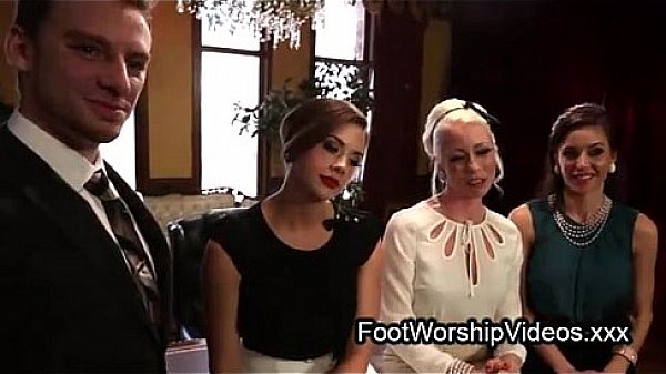 Guy worship feet to three secretaries