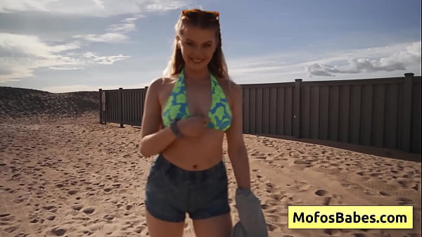 Sensual Blondie Teenager Gives Oral Sex to Her Friend While He Is Driving 