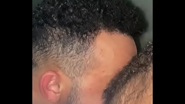 NO BANHEIRO DA BOATE PARTE 1  