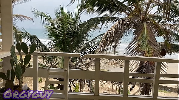 Ebony wife flashes pussy at a beach house 