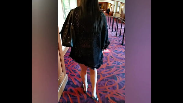 Two guys at the casino bar bring me back to there room.