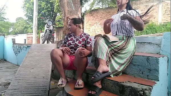 transformando en toda un puta a una mujer santa