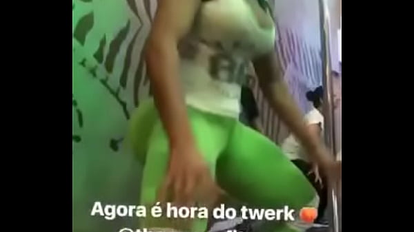 Gracyanne barbosa rebolando seu rabao sarado
