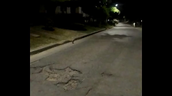 Cucha de Pereira colombia muy caliente d&aacute;ndose dedo