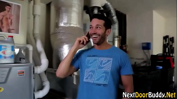 Chiseled athlete gets cum