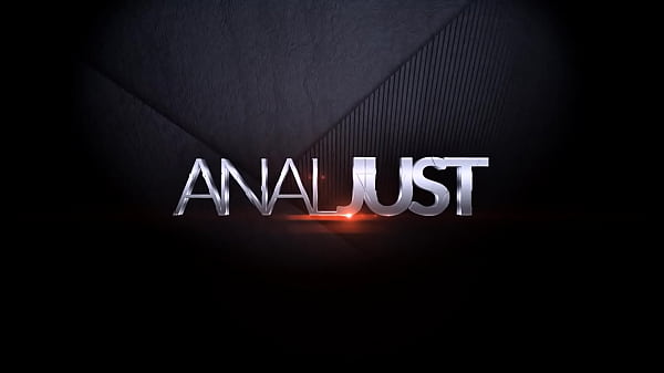 Susie Diamond Lets Her Asshole Be Gang Fucked And DP'd