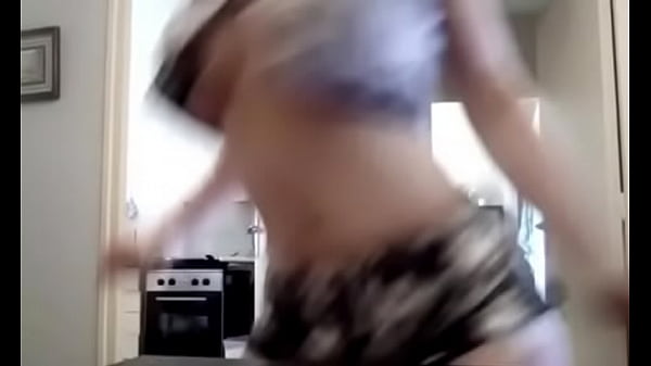 Muy excitada y con ganas de sexo