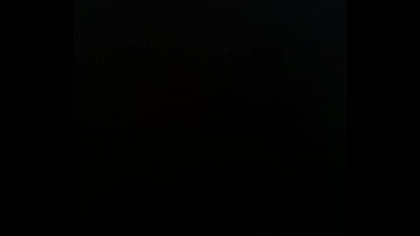 Me masturbo en el r&iacute;o