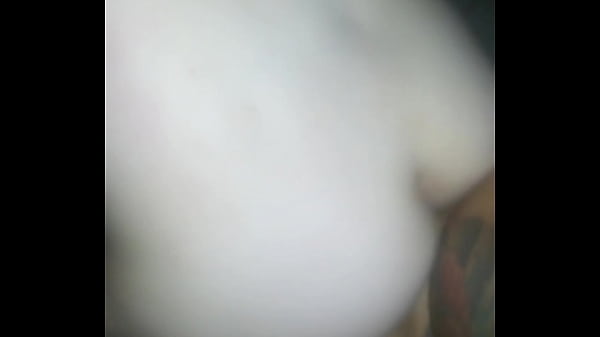 Amigo veio me visitar e fuder minha esposa.