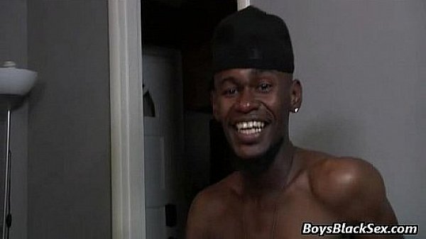 Black Dudes Fuck White Sexy Gay Boys 01  