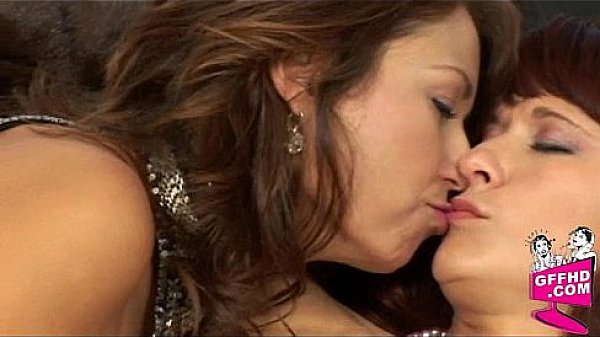 Lesbian encouters 0273