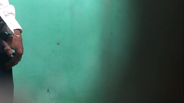 Trai đẹp đi đ&aacute;i 